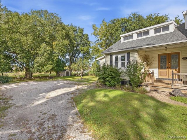 5815 Chicago Road, Warren, MI 48092