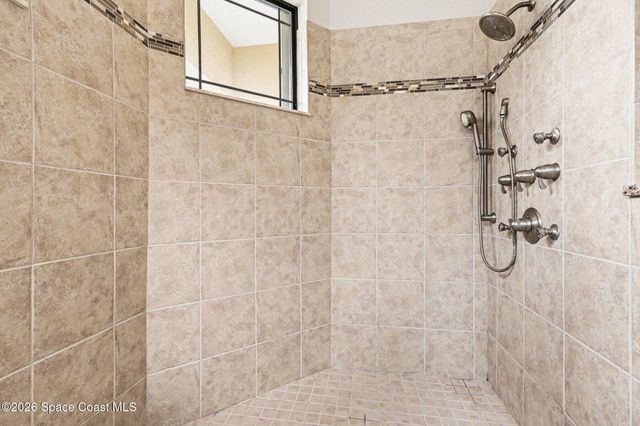 1502 Tralee Bay Avenue, Melbourne, FL 32940