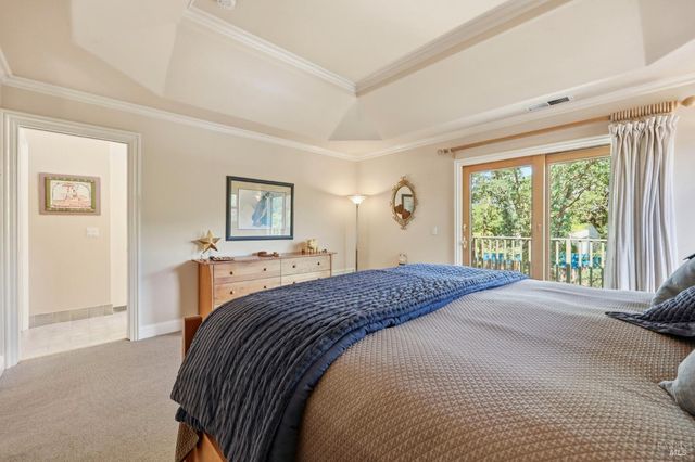 218 Grove St, Windsor, CA 95492