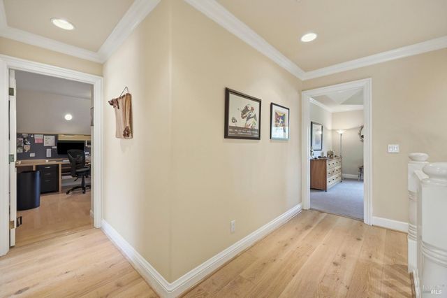 218 Grove St, Windsor, CA 95492