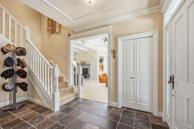 218 Grove St, Windsor, CA 95492