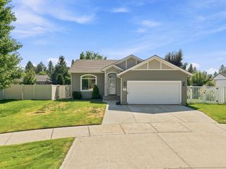 1509 W Trinity Ave, Spokane, WA 99208