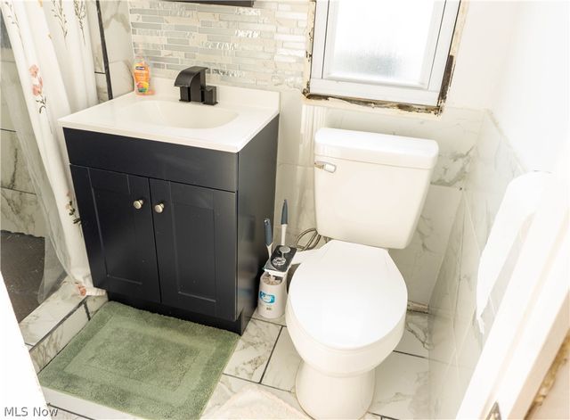 5416 Stanard, Cleveland, OH 44103