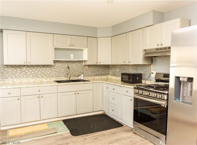 5416 Stanard, Cleveland, OH 44103