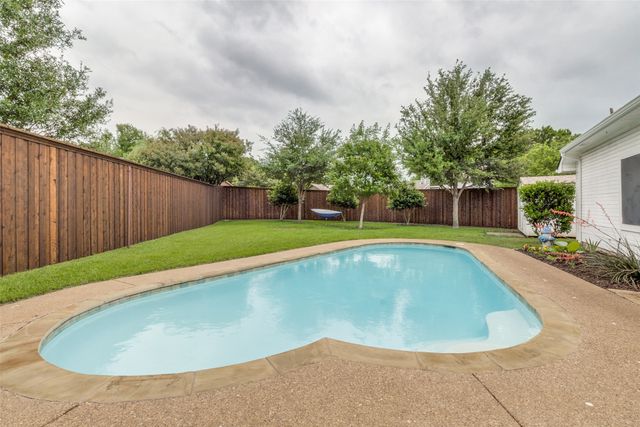 4038 Midrose Trail, Dallas, TX 75287