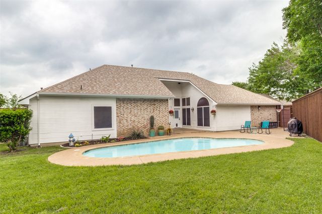 4038 Midrose Trail, Dallas, TX 75287