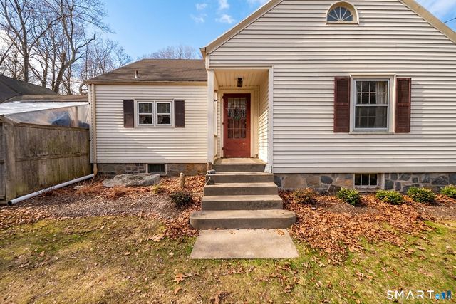 405 Pond Meadow Road, Westbrook, CT 06498
