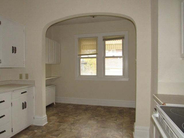 1124 N 17th St, Superior, WI 54880