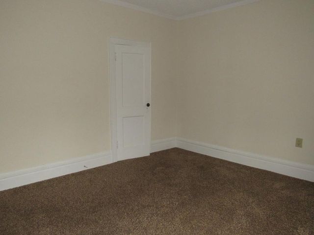 1124 N 17th St, Superior, WI 54880