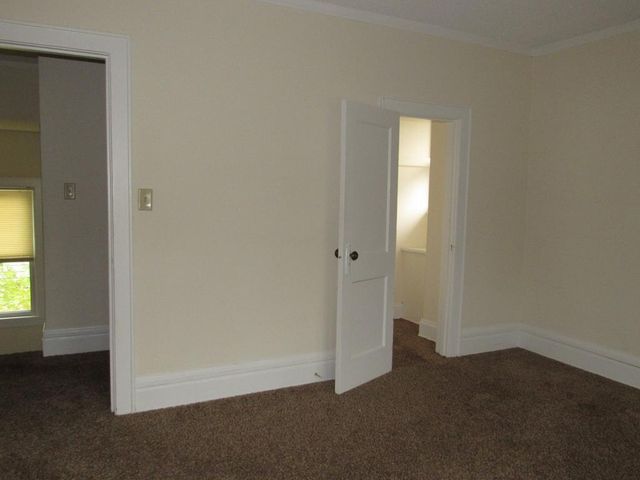 1124 N 17th St, Superior, WI 54880