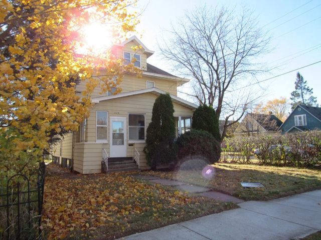 1124 N 17th St, Superior, WI 54880