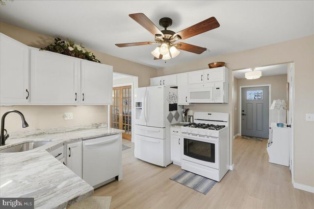 767 BUCCANEER LANE, Manahawkin, NJ 08050