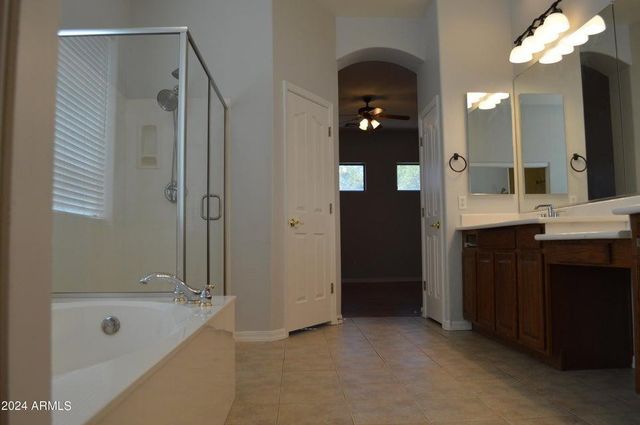 4132 E Carriage Court, Gilbert, AZ 85297