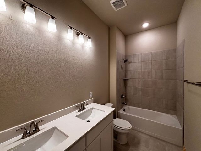 157 Big Sky Road, Decatur, TX 76234