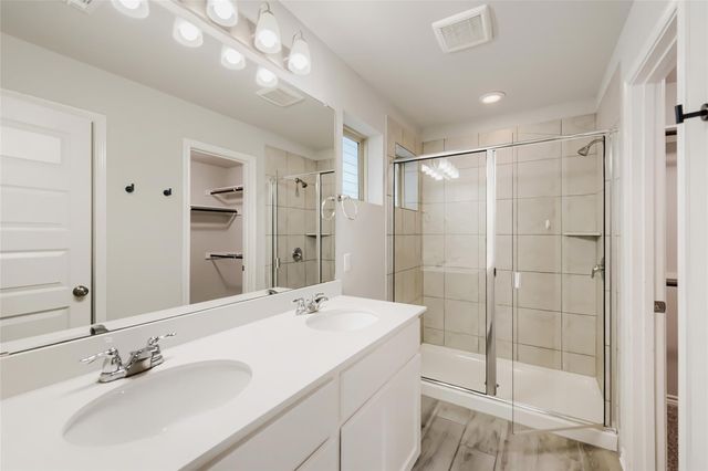 1728 Artesian Springs XING, Leander, TX 78641
