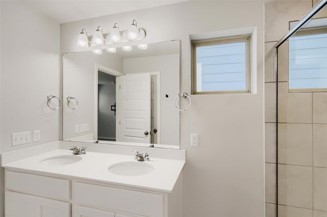 1728 Artesian Springs XING, Leander, TX 78641