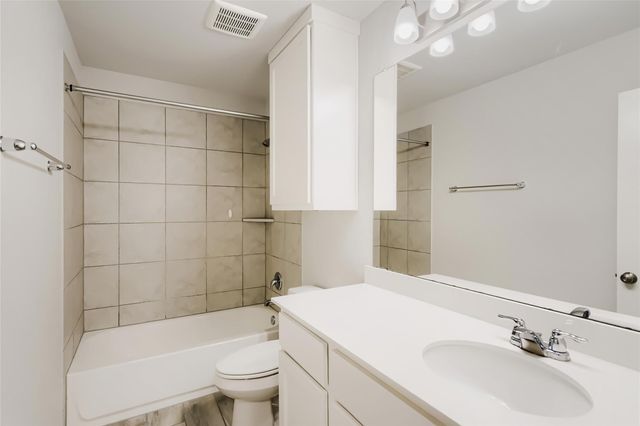 1728 Artesian Springs XING, Leander, TX 78641