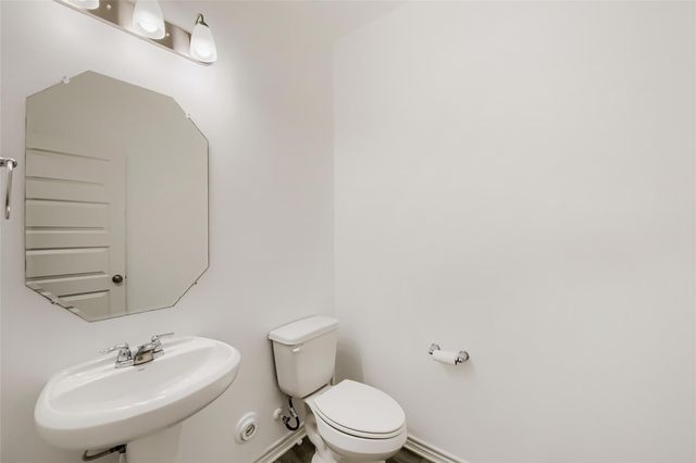 1728 Artesian Springs XING, Leander, TX 78641