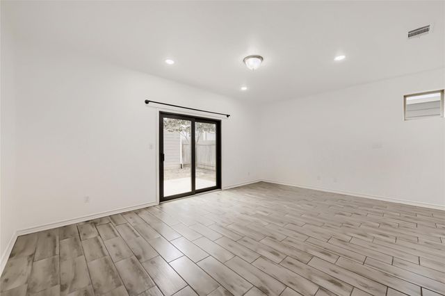 1728 Artesian Springs XING, Leander, TX 78641