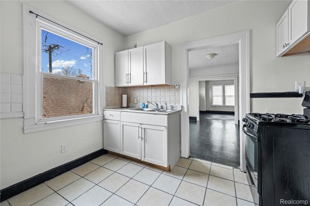 5510, 5512 WHITFIELD Street, Detroit, MI 48204