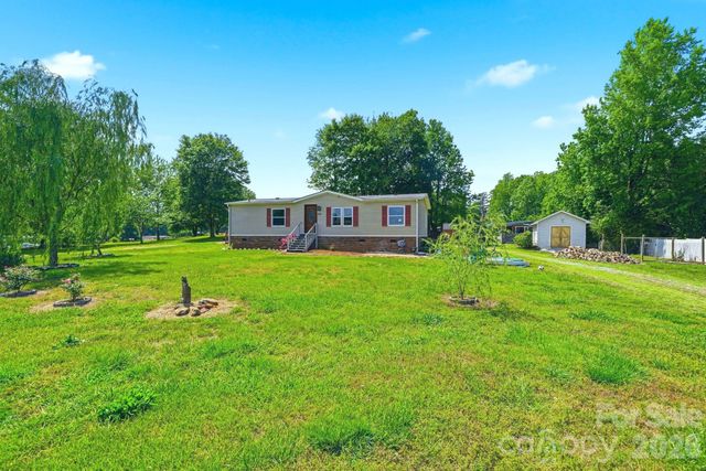 232 Summertree Drive, Troutman, NC 28166