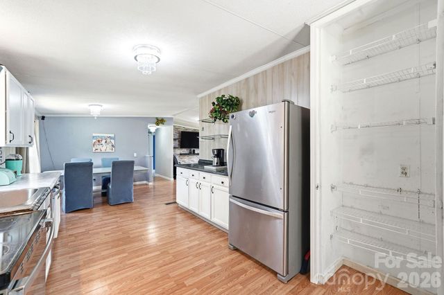 232 Summertree Drive, Troutman, NC 28166