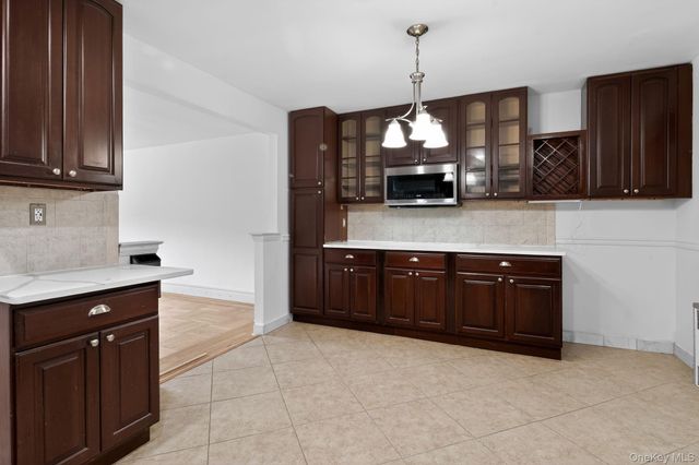 4817 Wilder Avenue, Bronx, NY 10470