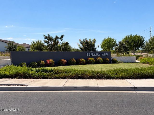 35501 N TIN Court, San Tan Valley, AZ 85144