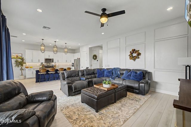 35501 N TIN Court, San Tan Valley, AZ 85144
