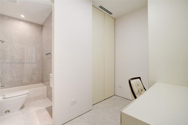 18501 Collins Avenue 5001, Sunny Isles Beach, FL 33160