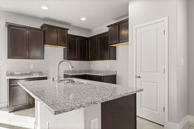 1882 Sunrise Lane SE, Rio Rancho, NM 87124