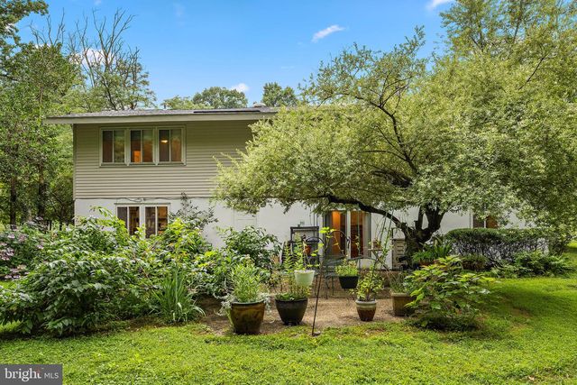 3307 HERITAGE DR, Wilmington, DE 19808