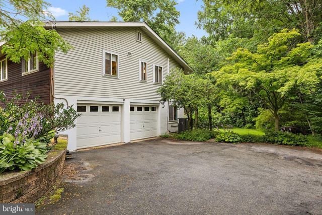 3307 HERITAGE DR, Wilmington, DE 19808