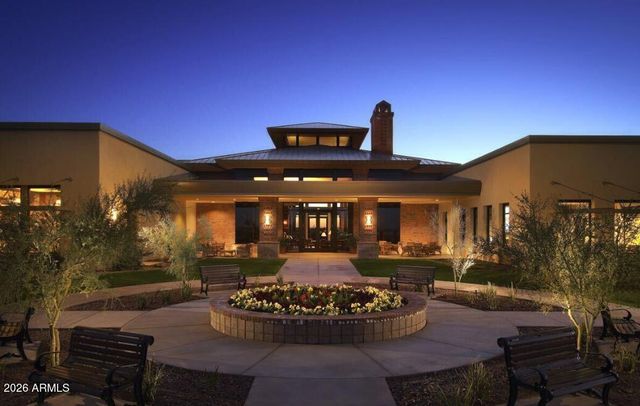 8210 W NOBLE PRAIRIE Way, Florence, AZ 85132