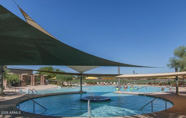 8210 W NOBLE PRAIRIE Way, Florence, AZ 85132