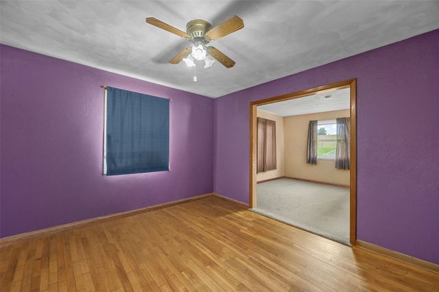 205 26th Avenue SW, Cedar Rapids, IA 52404