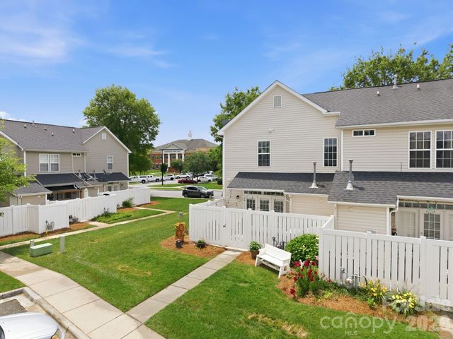 4130 Town Center Road, Harrisburg, NC 28075