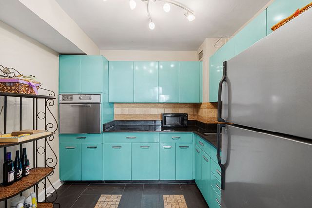 3600 N Lake Shore Drive 2122, Chicago, IL 60613