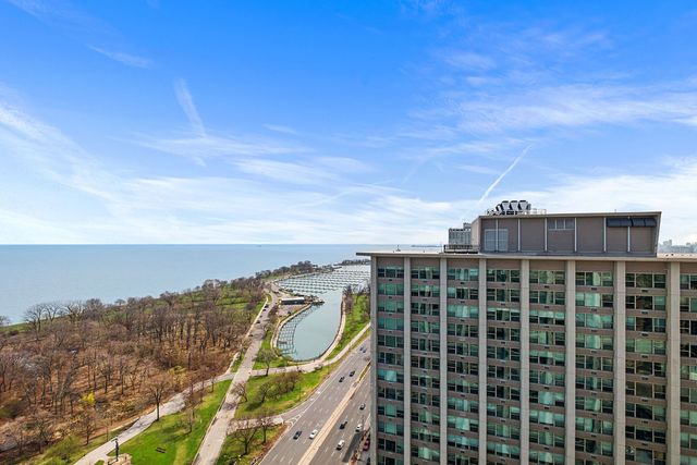 3600 N Lake Shore Drive 2122, Chicago, IL 60613
