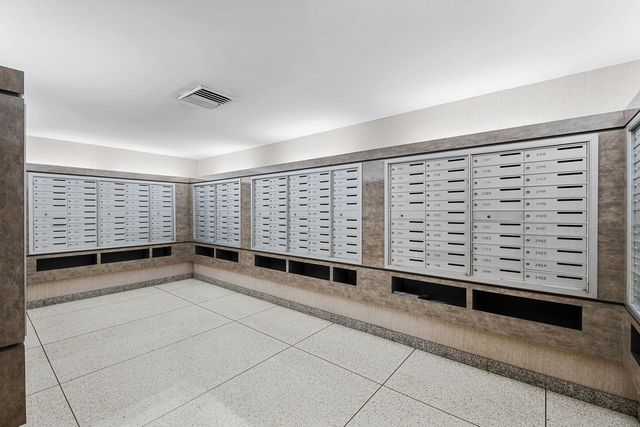 3600 N Lake Shore Drive 2122, Chicago, IL 60613