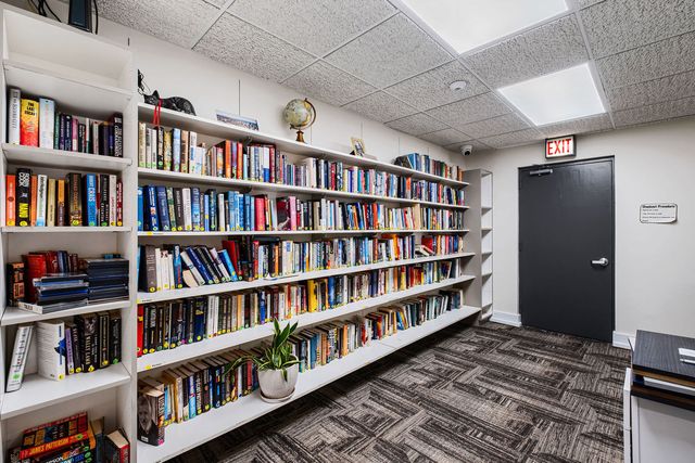 3600 N Lake Shore Drive 2122, Chicago, IL 60613