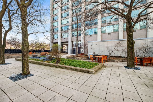 3600 N Lake Shore Drive 2122, Chicago, IL 60613
