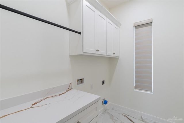 907 Azalea Street, Mission, TX 78573