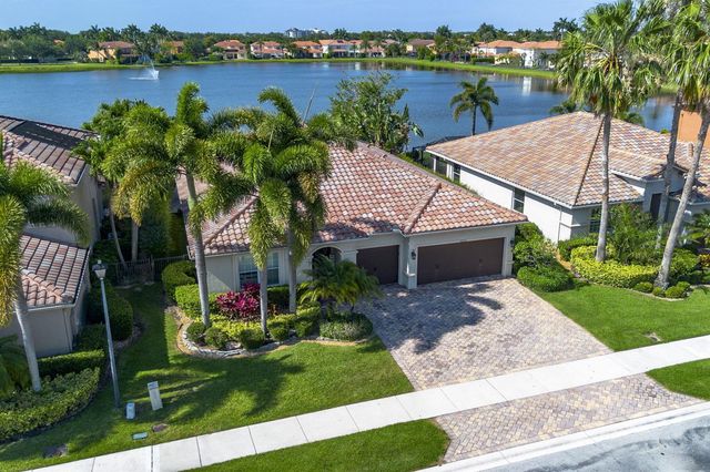 10551 Long Leaf Lane, Wellington, FL 33414