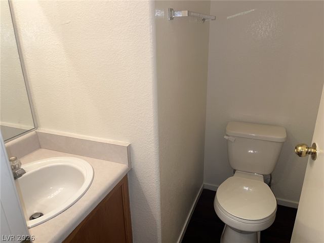 2525 Sierra Bello Avenue 105, Las Vegas, NV 89106