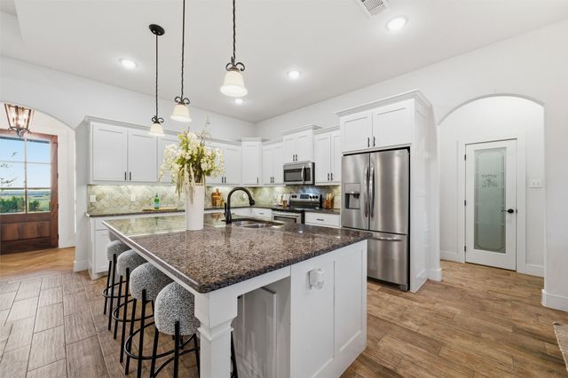 1029 Cloudy Court, Weatherford, TX 76085