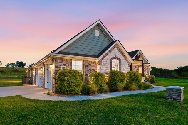 1029 Cloudy Court, Weatherford, TX 76085