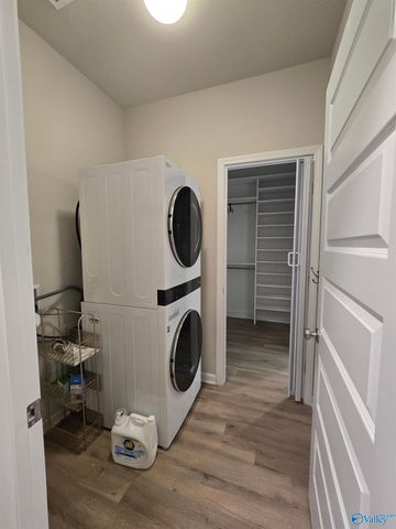 120 Pomelo Street, Huntsville, AL 35811