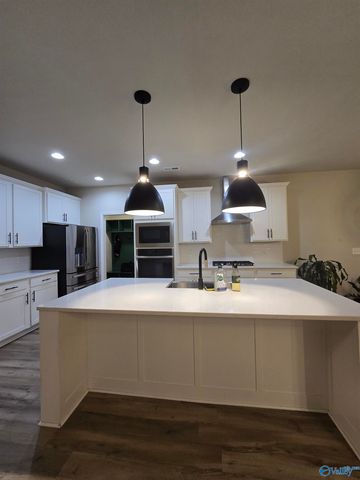 120 Pomelo Street, Huntsville, AL 35811