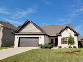 120 Pomelo Street, Huntsville, AL 35811